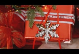 Ideas for Decorating with Christmas Ornaments