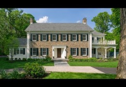 The Enduring Popularity of the New England Colonial Style