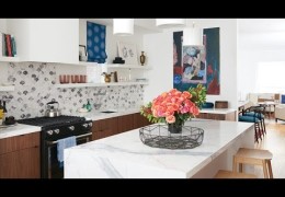 Warm Inviting Contemporary Kitchen