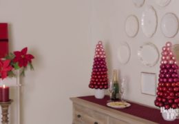 Ideas for Decorating in Shades of Red for Christmas