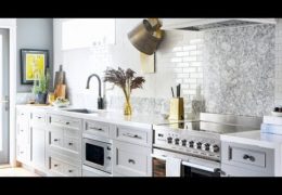 Beautiful Traditional Kitchen with British Accents