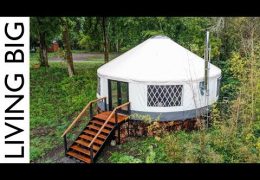 Modern Yurt in Oregon