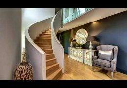 Inspirational Ideas for Amazing Stairs and Hallways