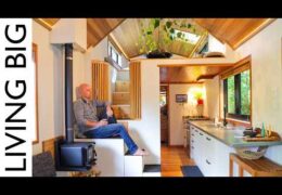 Ex Airline Pilot's Tiny House